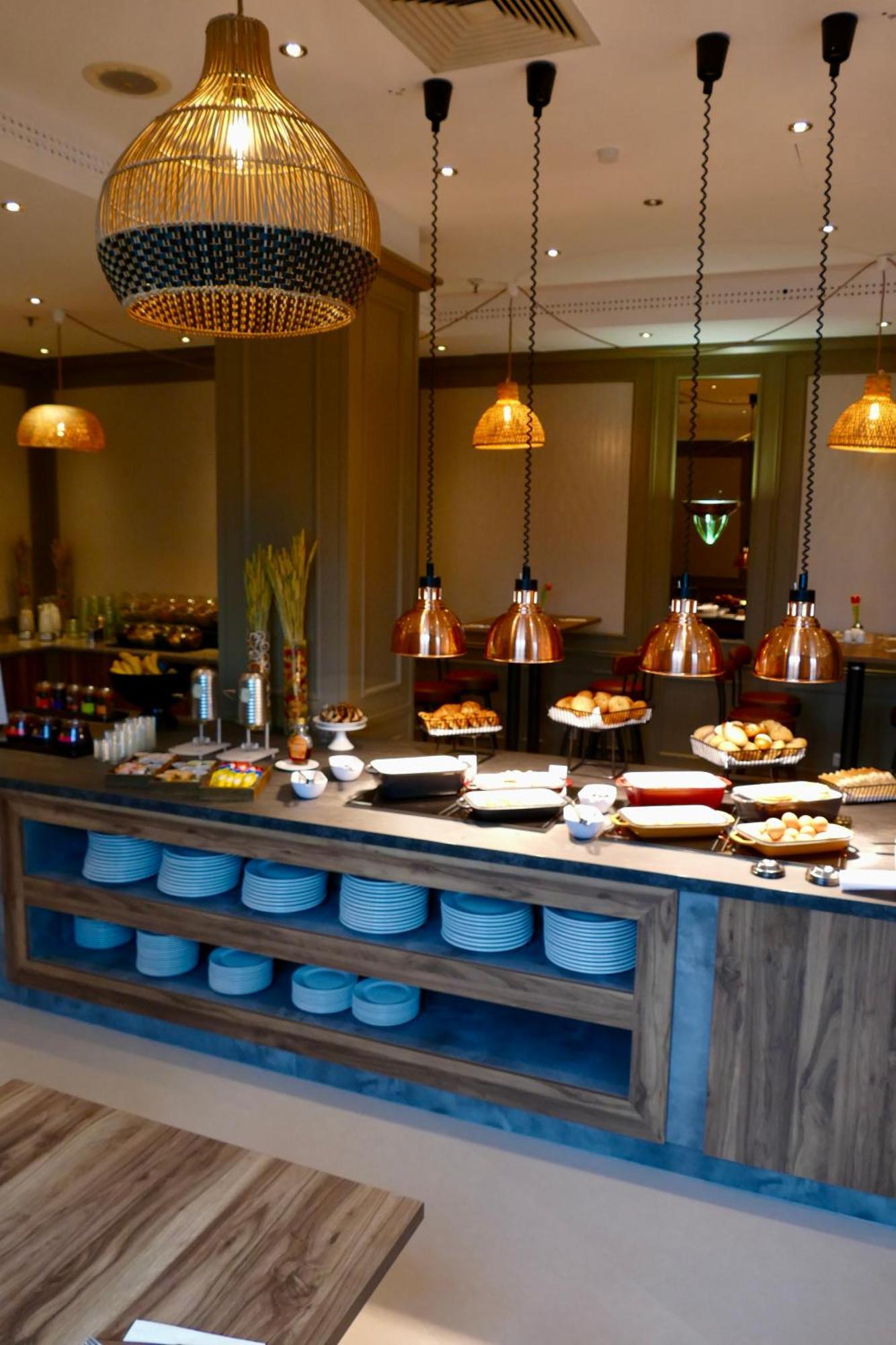 Hotel Amadeus Frankfurt 4*